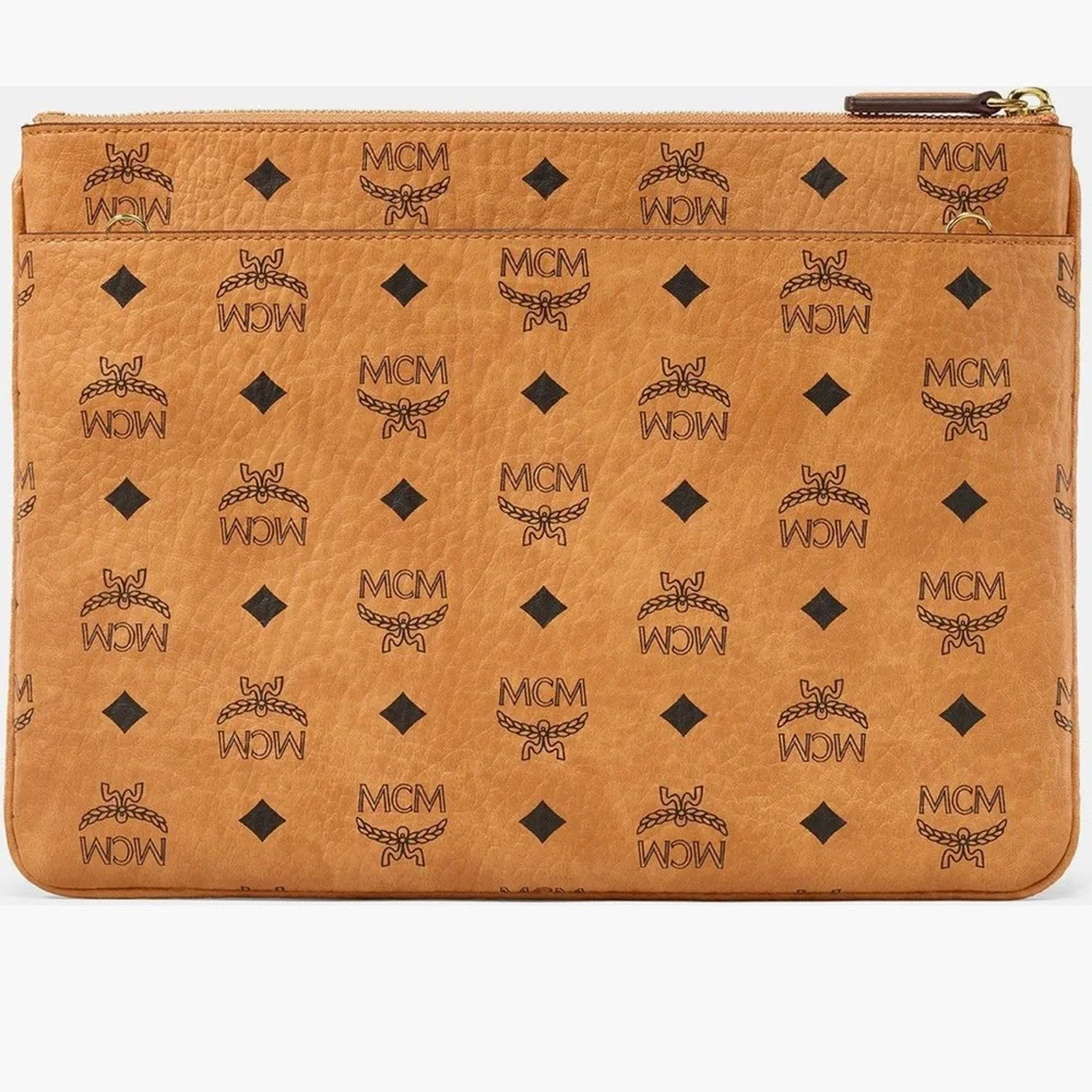$500 NWOT MCM Crossbody Viestos Pouch with Original Strap - Picture 3 of 6
